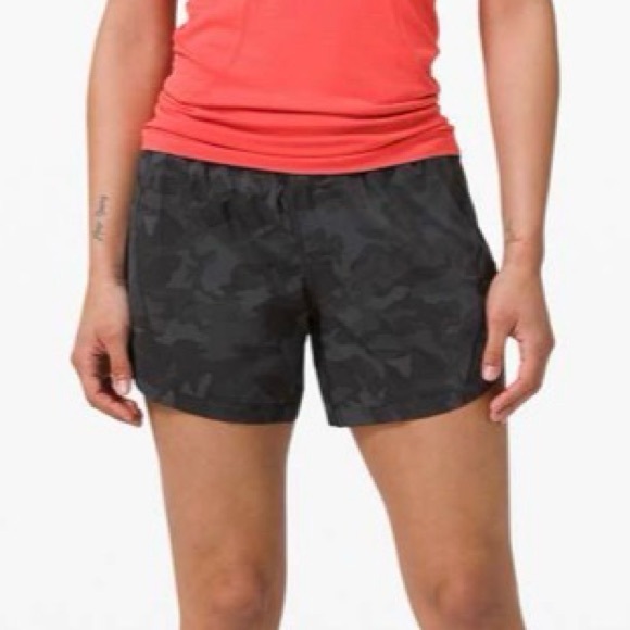 Lululemon Track That Short size 10 with a 5”inseam  Incognito Camo Multi Grey - Picture 14 of 16